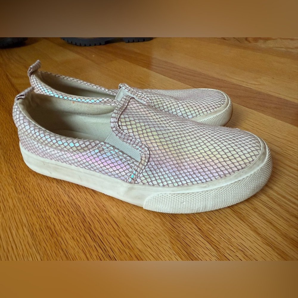Cat and jack slip on sneakers